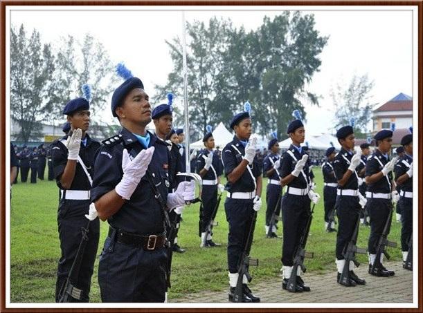 padang 3